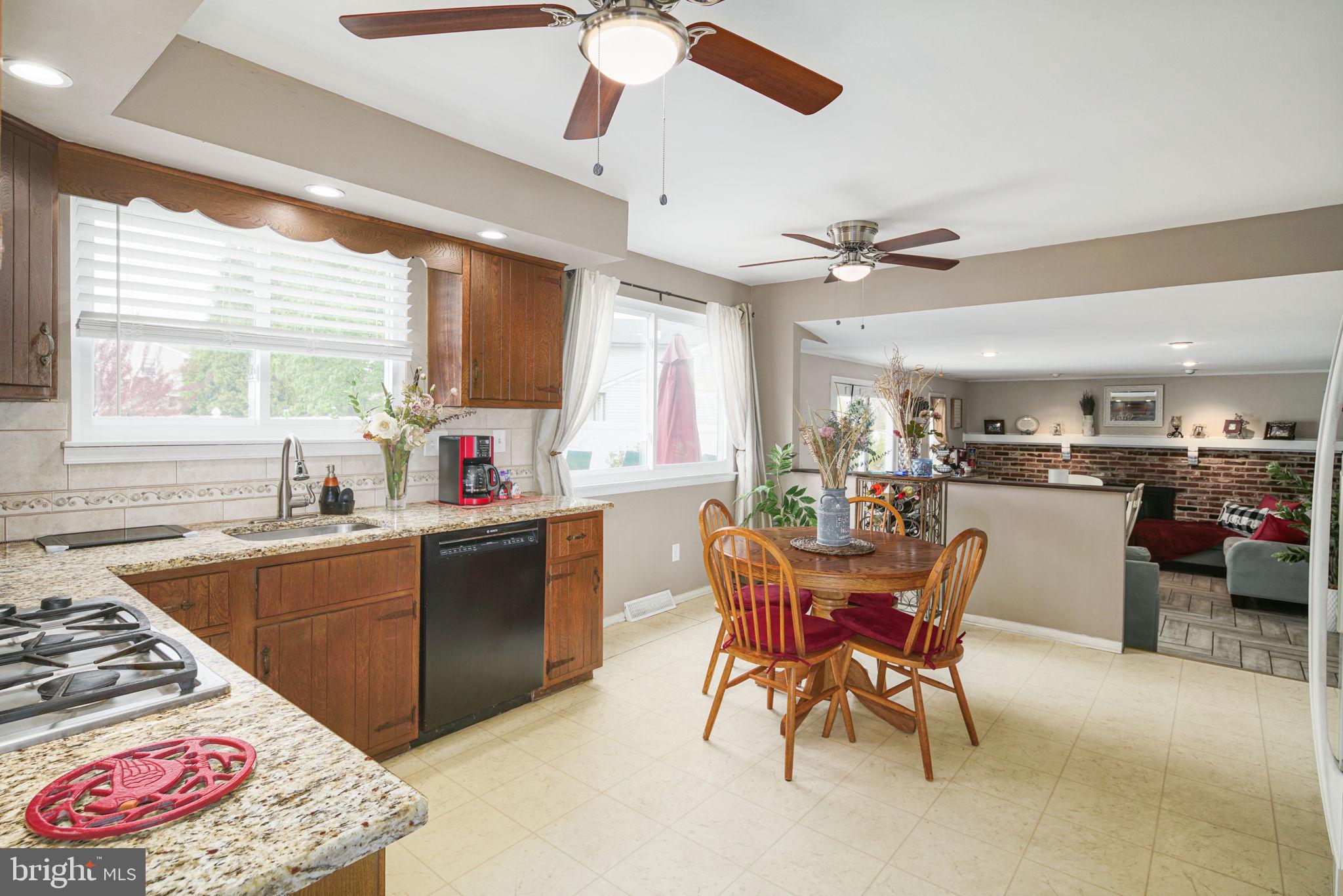 16 Stonebridge Road Cherry Hill, NJ 08003 - Photo 27 of 37 Gallery Image 27