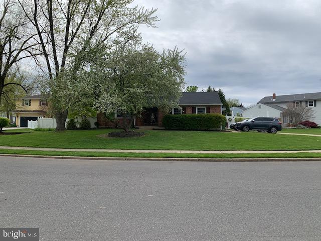 16 Stonebridge Road Cherry Hill, NJ 08003 - Photo 4 of 37 Gallery Image 4