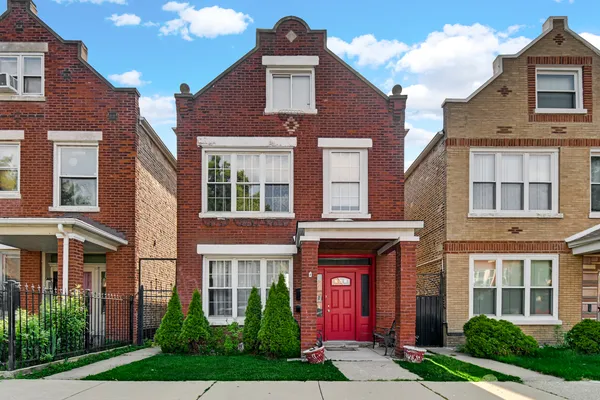 $470,000 | 4434 South Richmond Street, Chicago, IL 60632