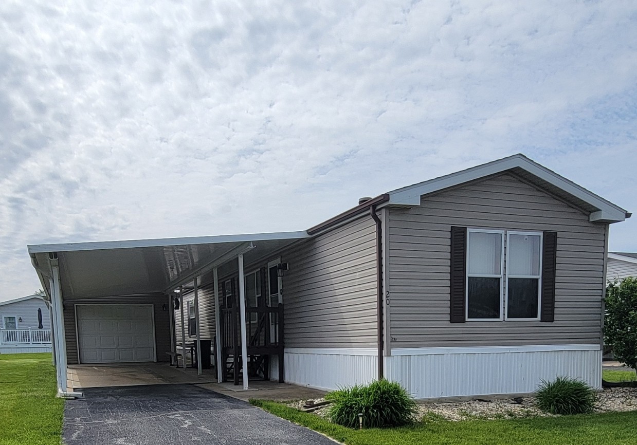 20 Swallow Lane, Unit 20SWAL Beecher, IL 60401 - Photo 2 of 22 Gallery Image 2