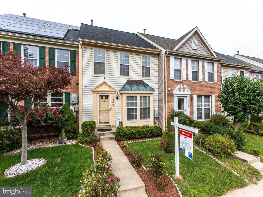 1362 Travis View Court Gaithersburg, MD 20879 - Photo 2 of 40