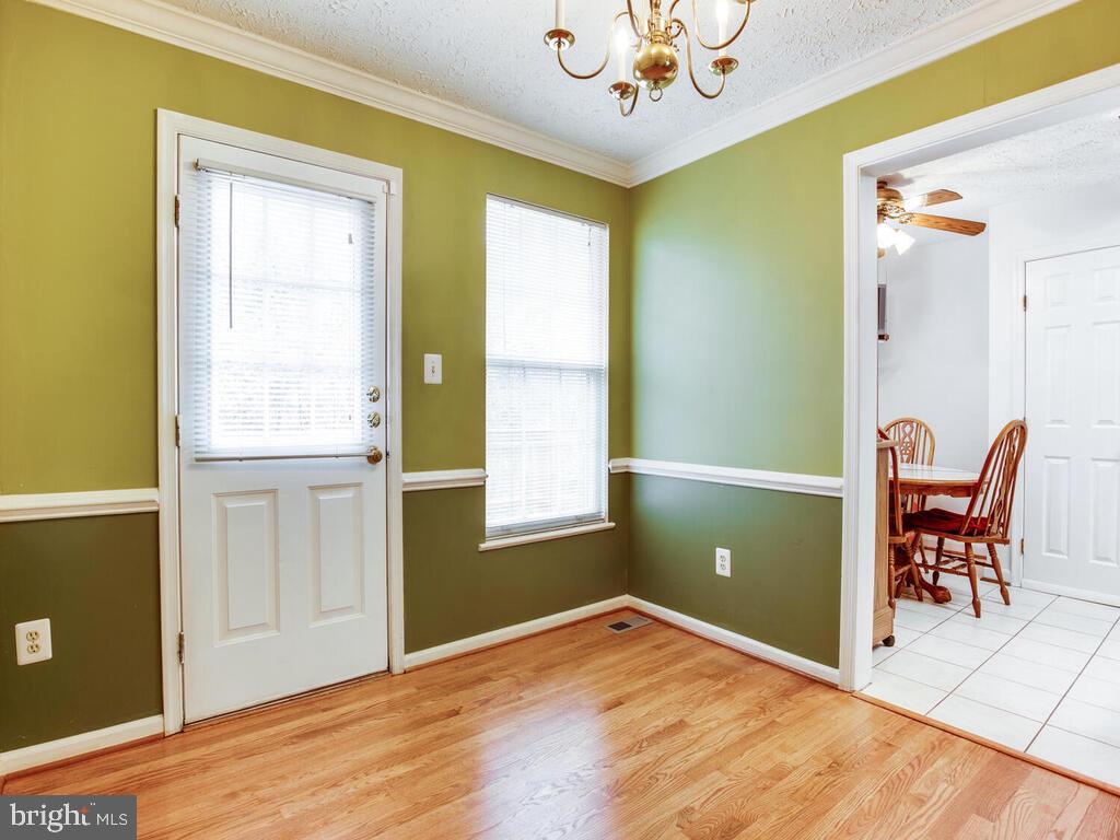 1362 Travis View Court Gaithersburg, MD 20879 - Photo 12 of 40