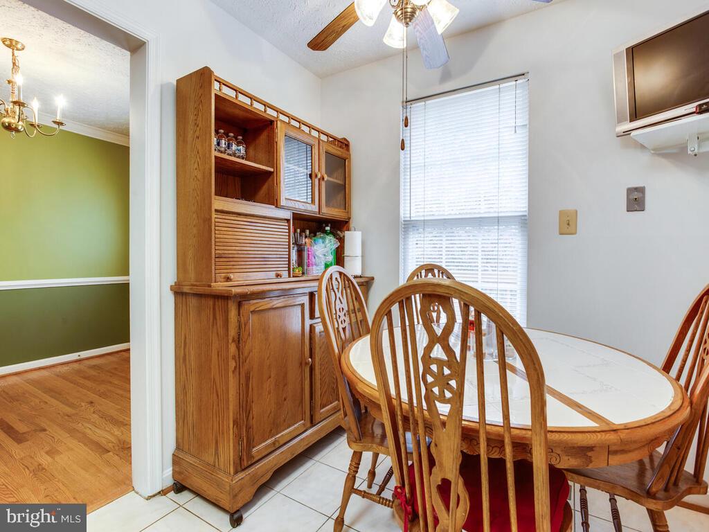 1362 Travis View Court Gaithersburg, MD 20879 - Photo 18 of 40