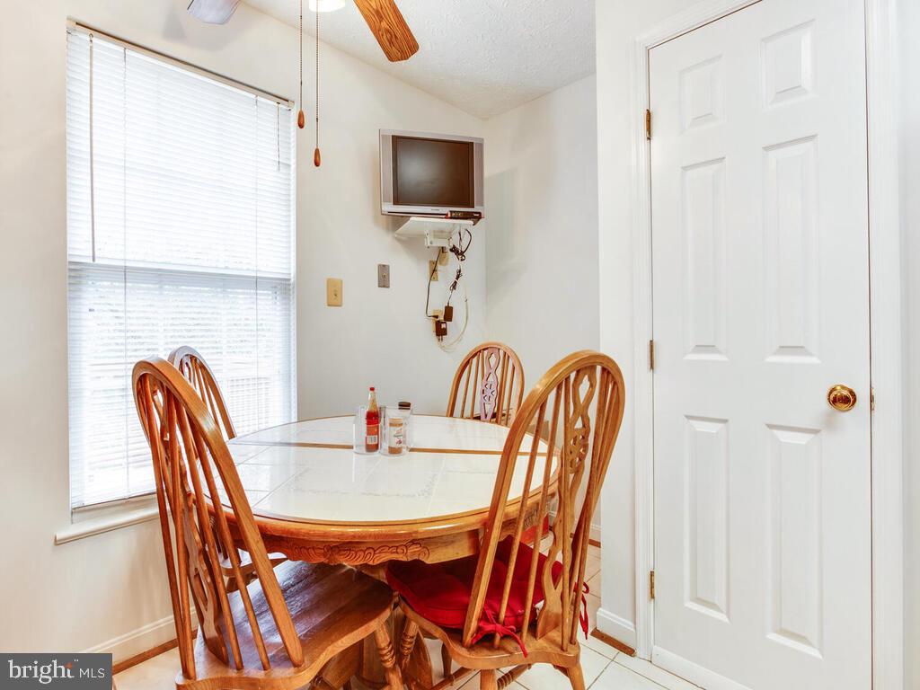 1362 Travis View Court Gaithersburg, MD 20879 - Photo 19 of 40