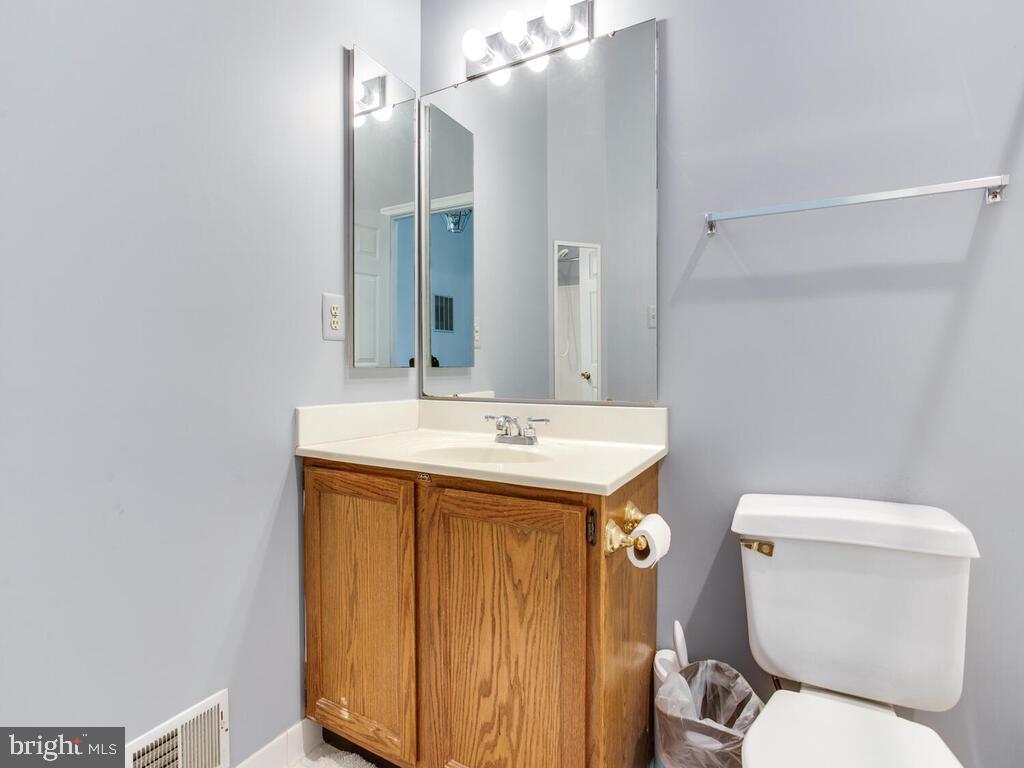 1362 Travis View Court Gaithersburg, MD 20879 - Photo 30 of 40