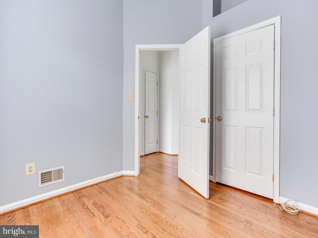 1362 Travis View Court Gaithersburg, MD 20879 - Photo 33 of 40