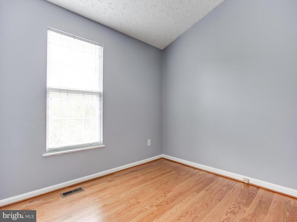 1362 Travis View Court Gaithersburg, MD 20879 - Photo 34 of 40