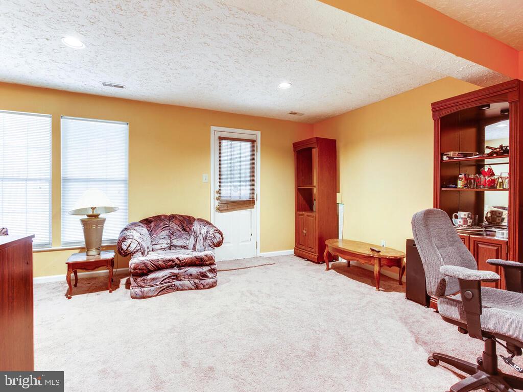 1362 Travis View Court Gaithersburg, MD 20879 - Photo 36 of 40