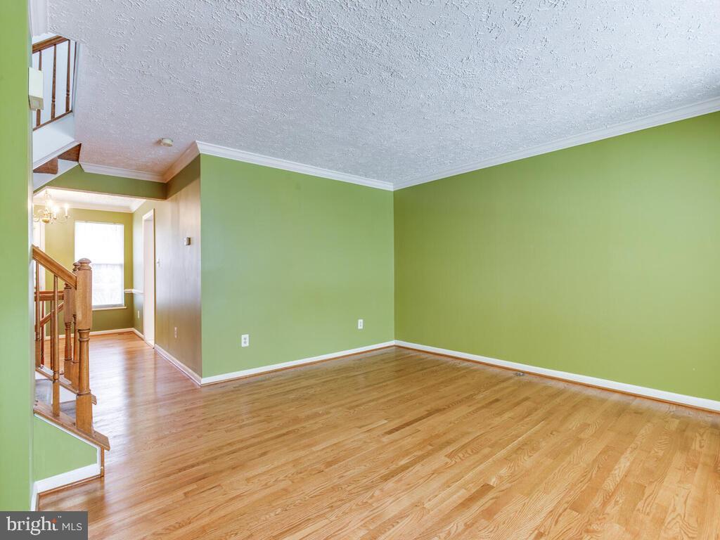 1362 Travis View Court Gaithersburg, MD 20879 - Photo 7 of 40