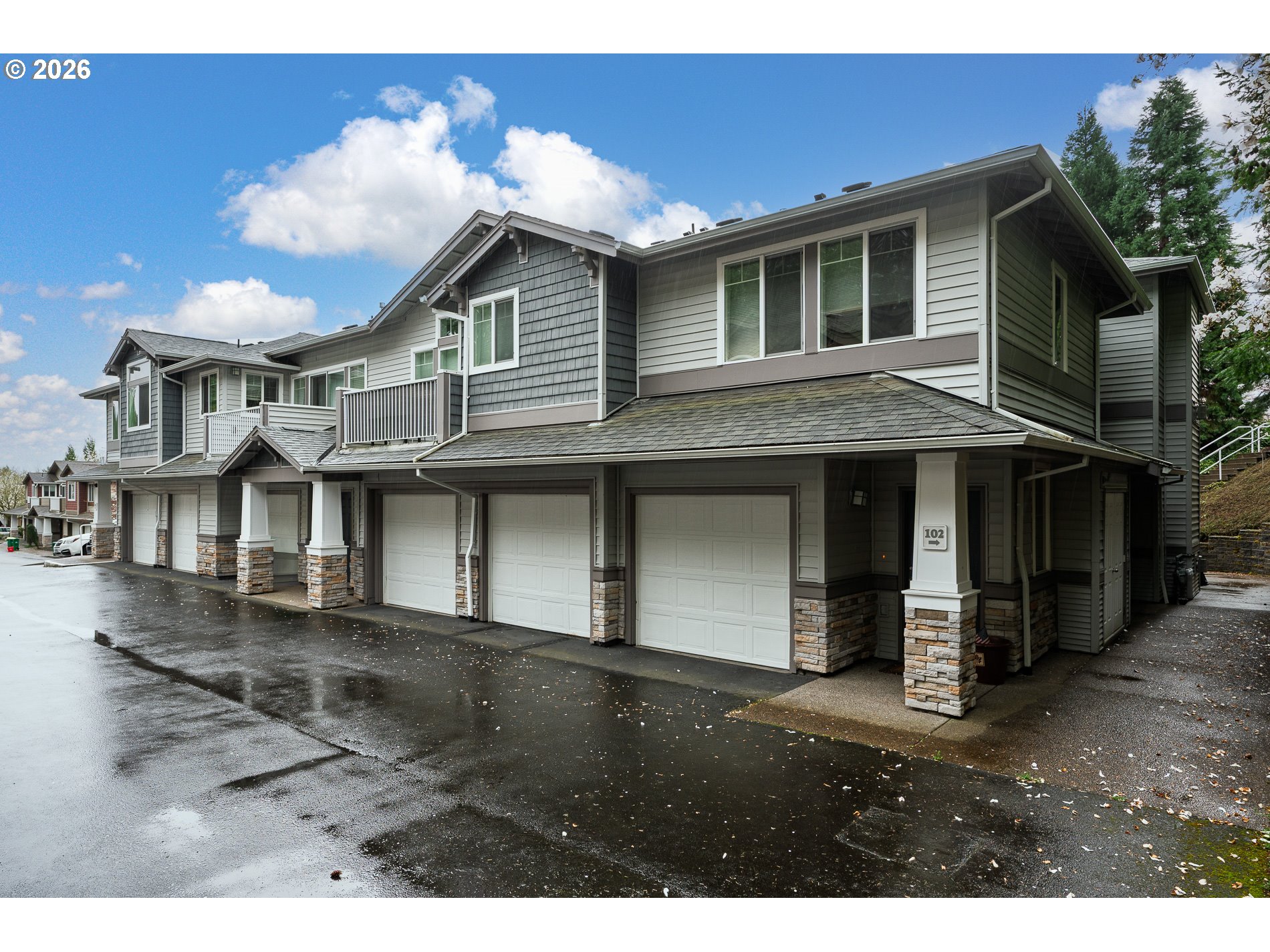 14925 Southwest Sandhill Loop, Unit 102 Beaverton, OR 97007 - Photo 1 of 22