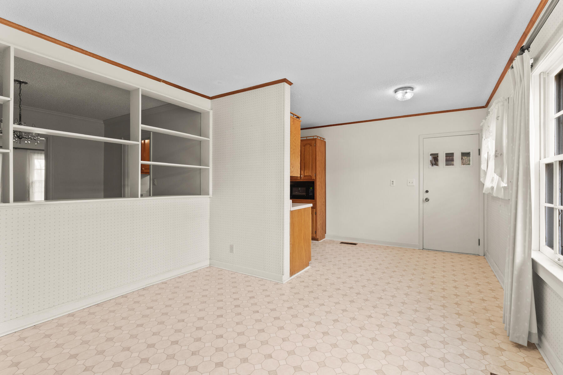 105 Cartwright Street Chattanooga, TN 37415 - Photo 13 of 33 Breakfast