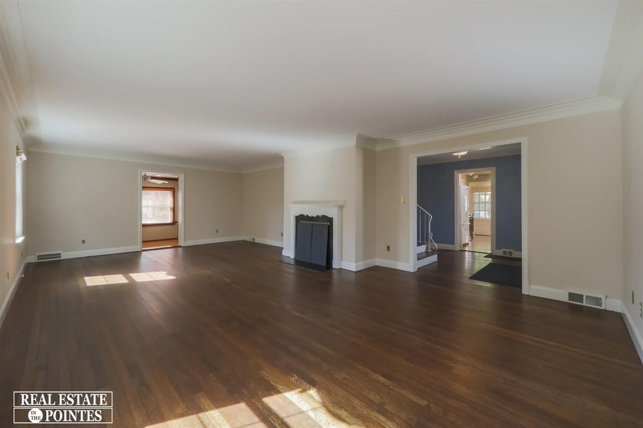 315 Touraine Road Grosse Pointe Farms, MI 48236 - Photo 7 of 33