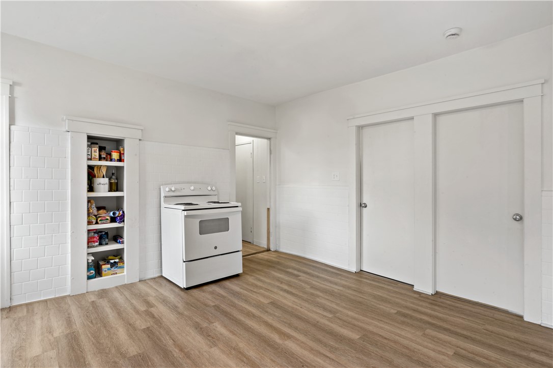 9 Apulia Street East Providence, RI 02914 - Photo 10 of 23