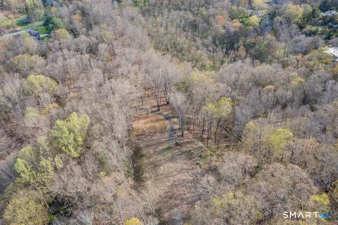 a view of a dry field