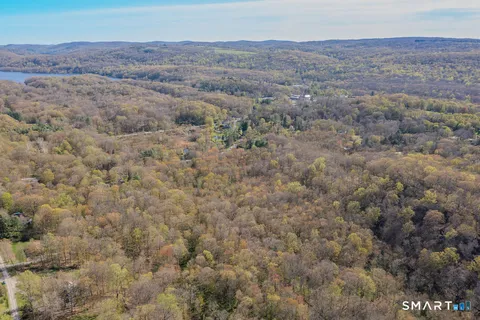 $499,000 | 5 Brinsmade Lane, Sherman, CT 06784