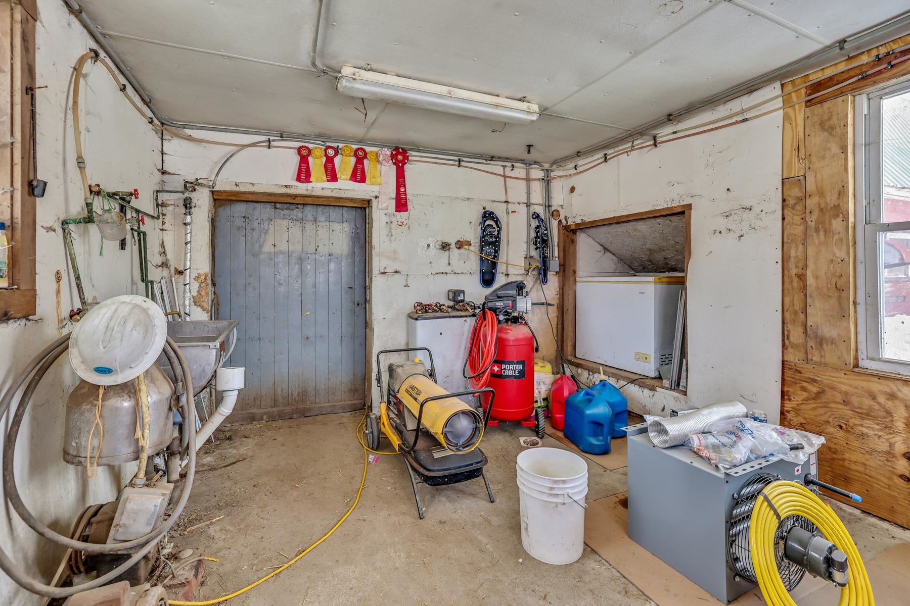 928 Vermont Rte 100 Lowell, VT 05847 - Photo 22 of 51