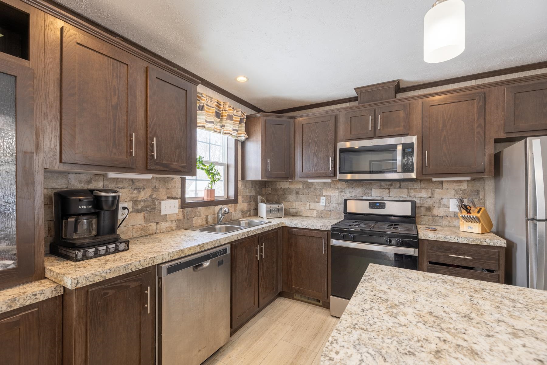 928 Vermont Rte 100 Lowell, VT 05847 - Photo 7 of 51