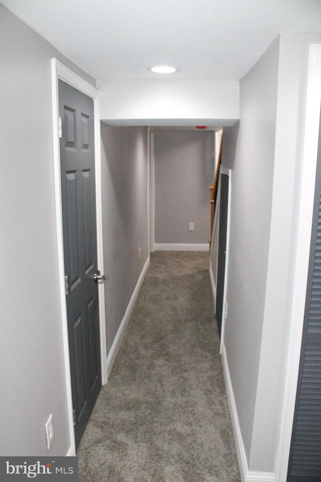1002 Cameron Road Baltimore, MD 21212 - Photo 33 of 53 I love this hallway...