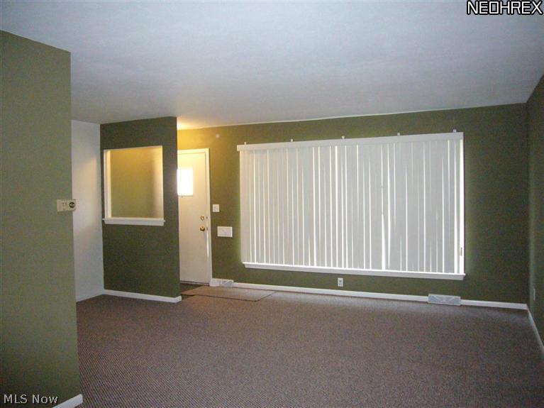 4152 Greenvale Road South Euclid, OH 44121 - Photo 5 of 16