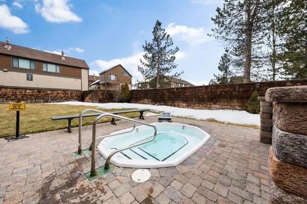 a view of an outdoor space