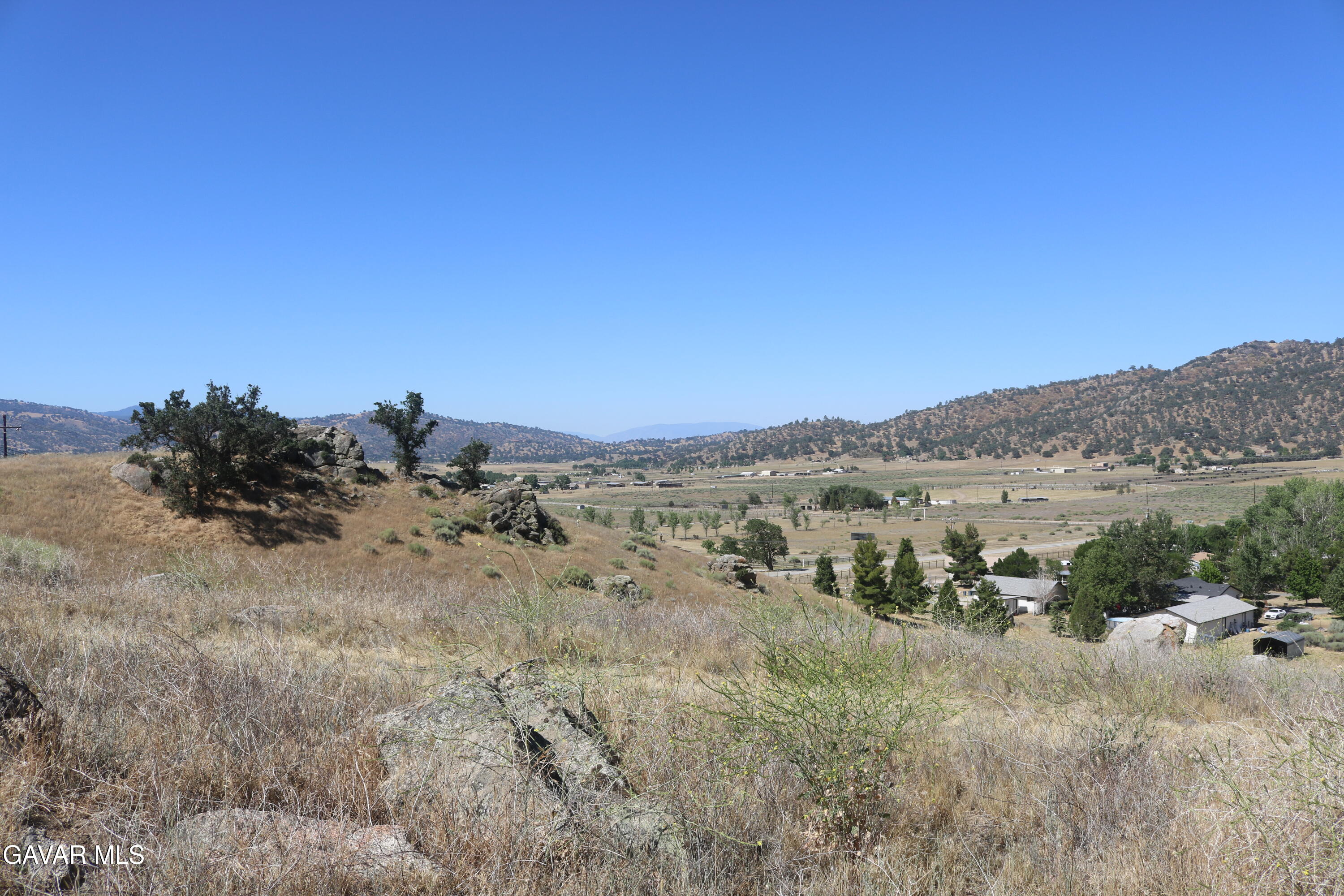 Assault Drive Tehachapi, CA 93561 - Photo 3 of 12 12