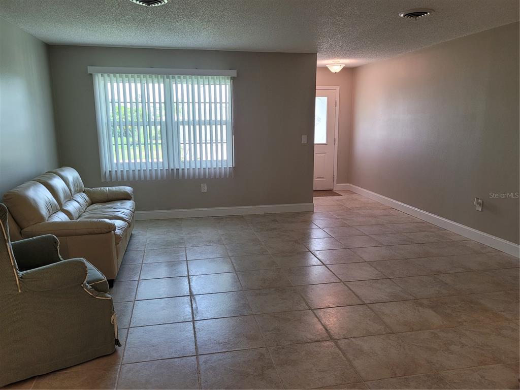 169 Caddy Road Rotonda West, FL 33947 - Photo 7 of 44 Gallery Image 7