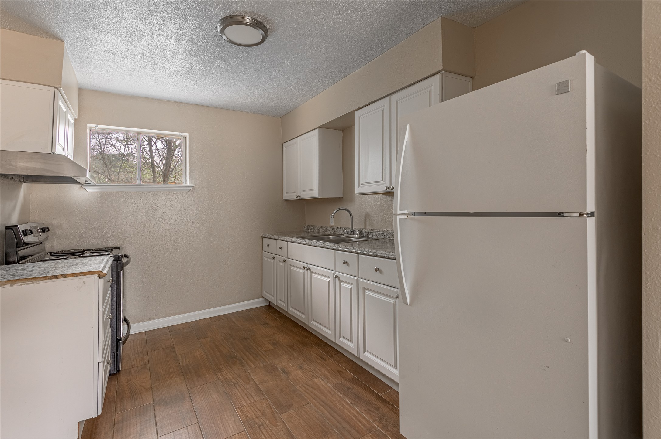 760 Cline Street, Unit 14 Huntsville, TX 77340 - Photo 6 of 17