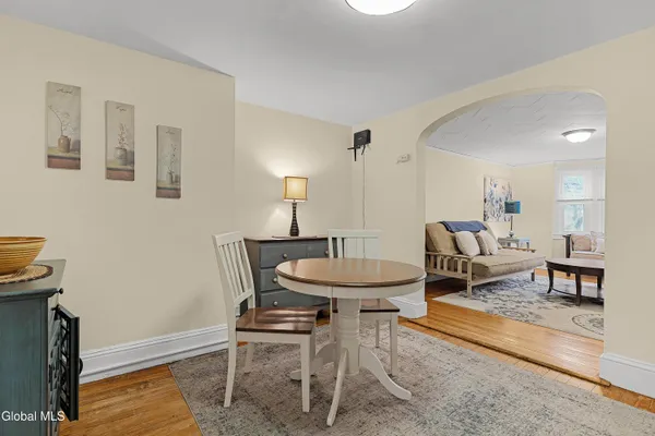 $1,800 | 67 Hill Street, Troy, NY 12180