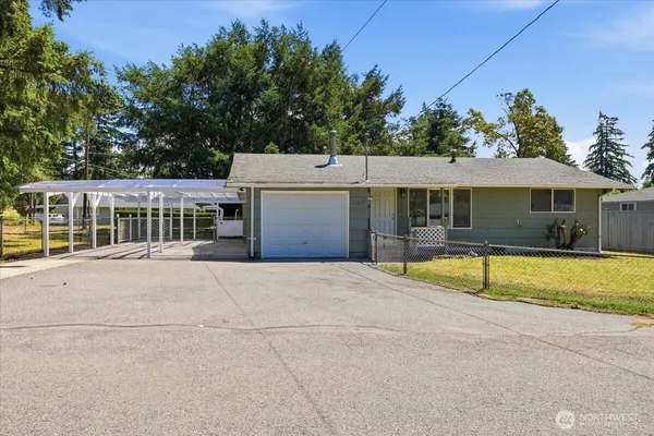 $425,000 | 11407 Farwest Drive Southwest, Lakewood, WA 98498