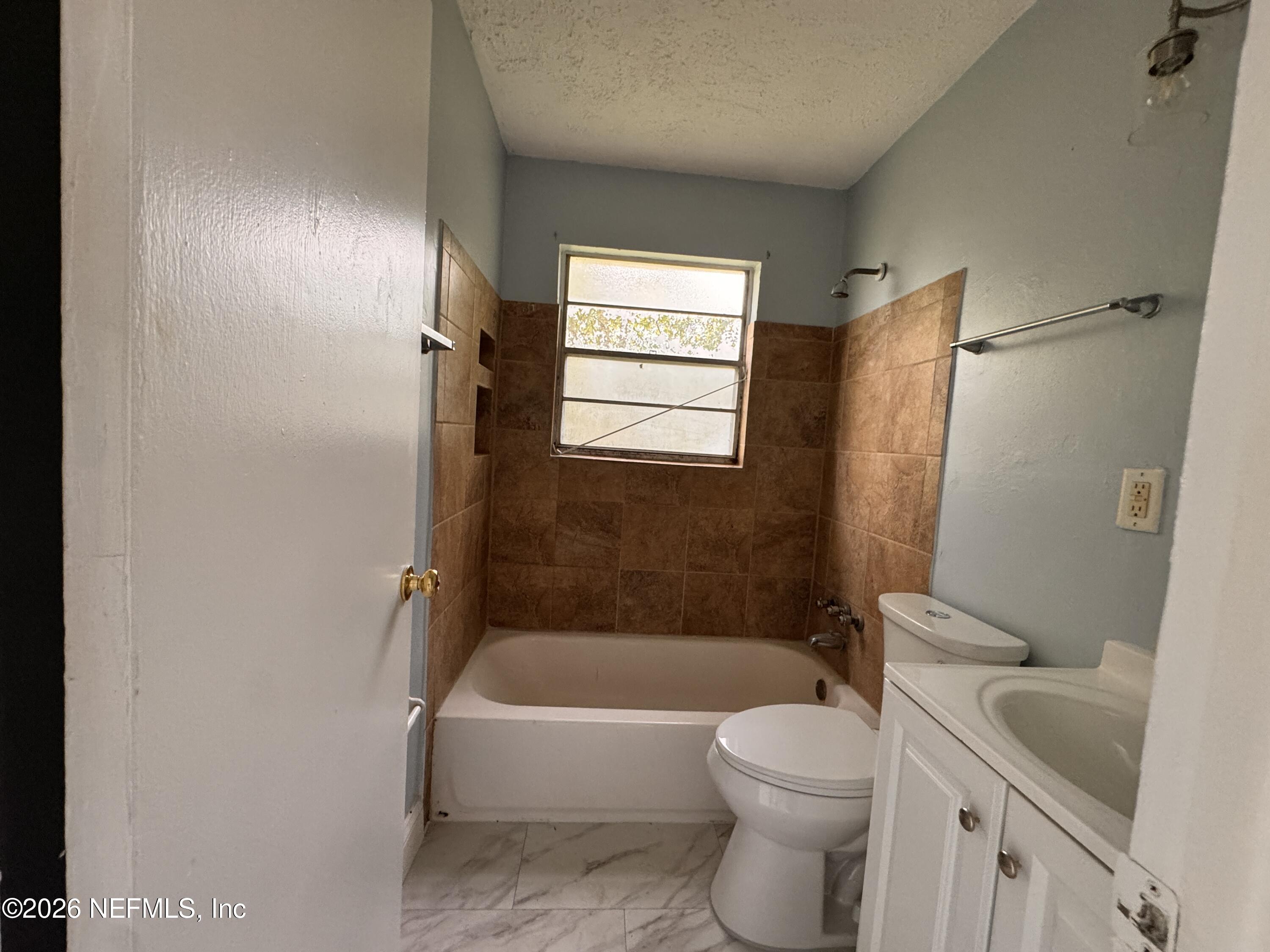 1714 Fouraker Road Jacksonville, FL 32221 - Photo 2 of 4 image3