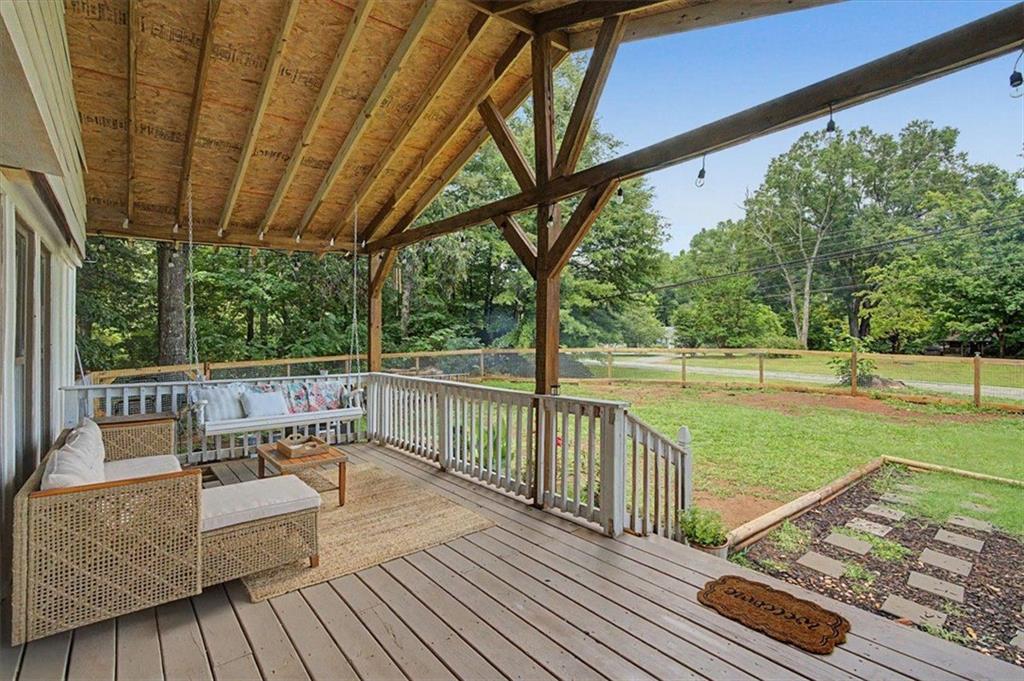 2760 New MacLand Road Powder Springs, GA 30127 - Photo 11 of 44