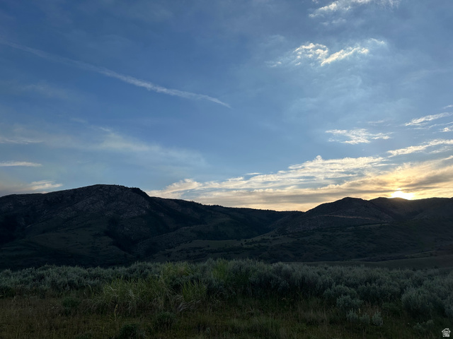 73 North River View Road, Unit 73 Huntsville, UT 84317 - Photo 7 of 21 Expansive mountain backdrop featuring varied terrain and a prominent horizon