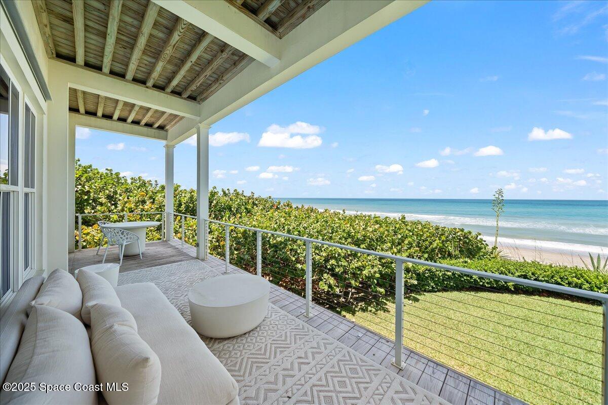 5525 Jimmy Buffett Mem Highway Melbourne Beach, FL 32951 - Photo 47 of 56 a view of a porch