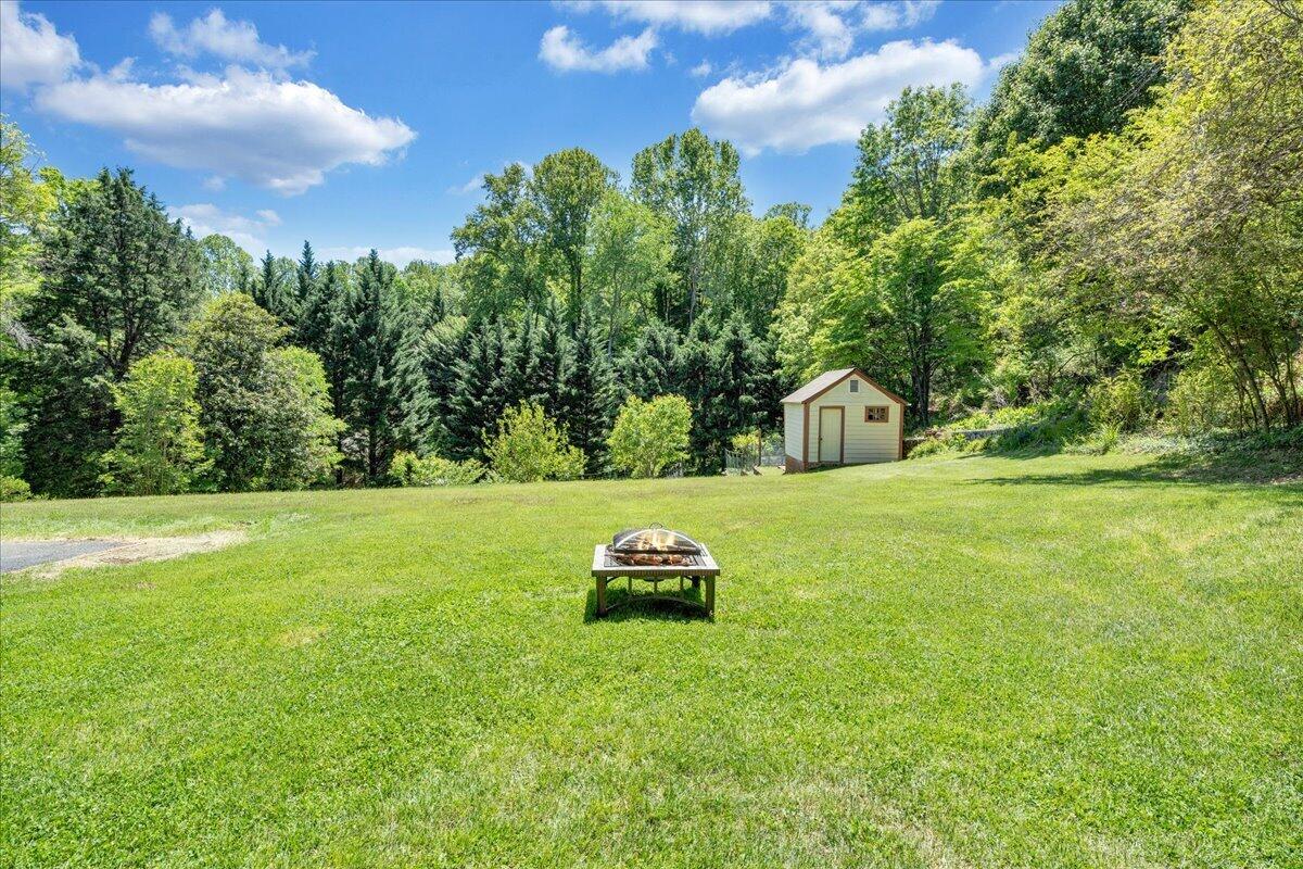 4434 Rosecrest Road Roanoke, VA 24018 - Photo 41 of 48 42-MIB01338