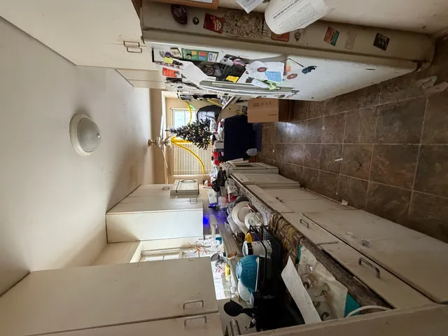 $275,000 | 1013 Ardmore Avenue, Villa Park, IL 60181