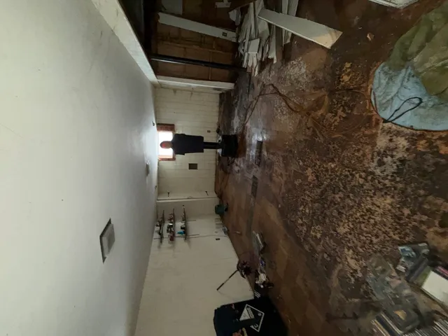 $275,000 | 1013 Ardmore Avenue, Villa Park, IL 60181