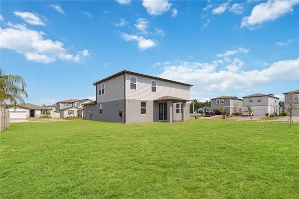 a house view with a outdoor space