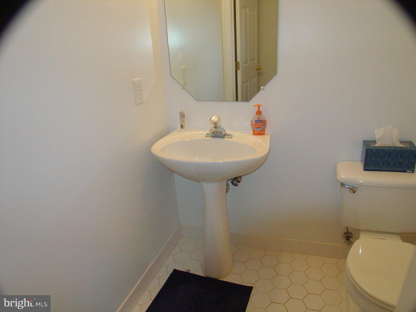 355 Watkins Road Pennington, NJ 08534 - Photo 12 of 20