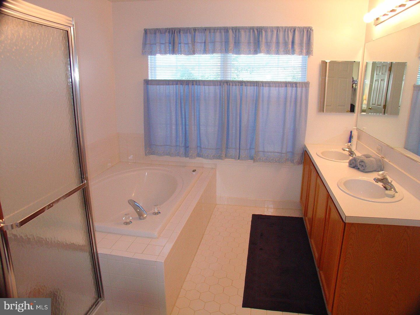 355 Watkins Road Pennington, NJ 08534 - Photo 16 of 20