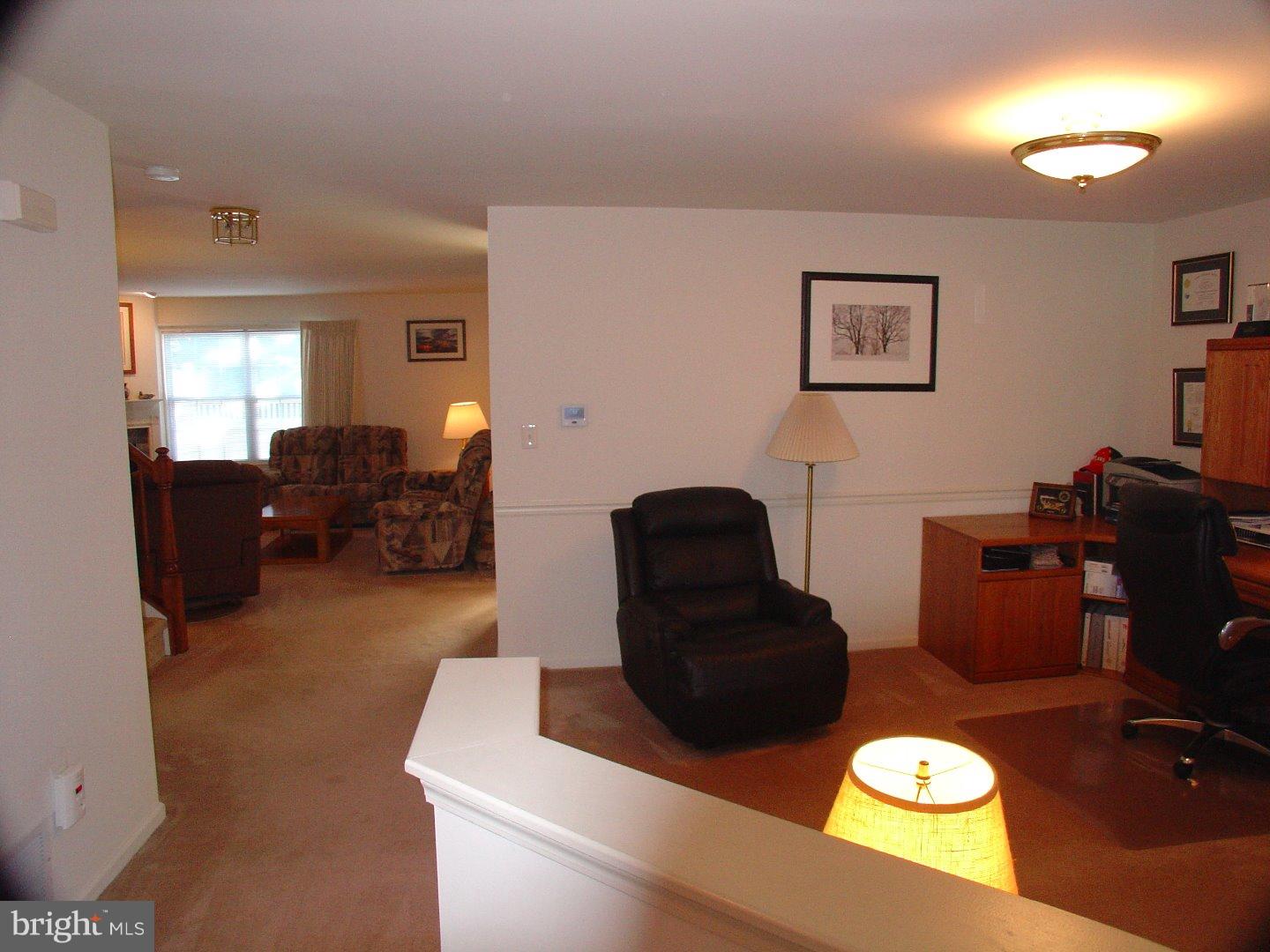355 Watkins Road Pennington, NJ 08534 - Photo 4 of 20