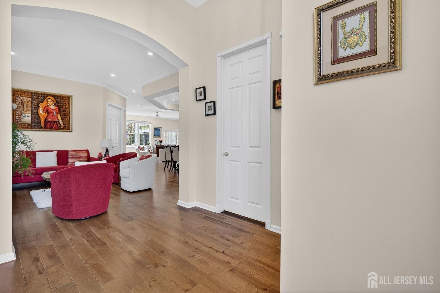 6 Inverness Drive Kendall Park, NJ 08824 - Photo 5 of 35