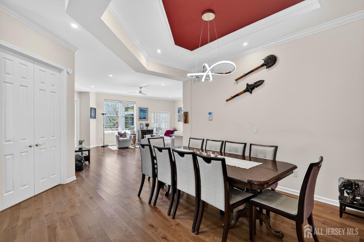 6 Inverness Drive Kendall Park, NJ 08824 - Photo 10 of 35