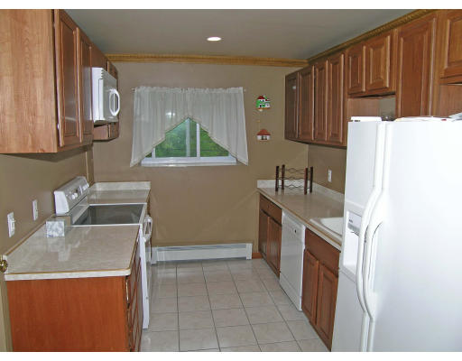 41 Westgate Road, Unit 5 Boston, MA 02132 - Photo 3 of 6