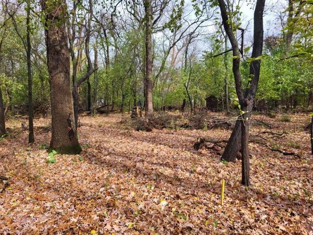 15-16 Lakeview Park Drive, Lake Geneva, WI 53147