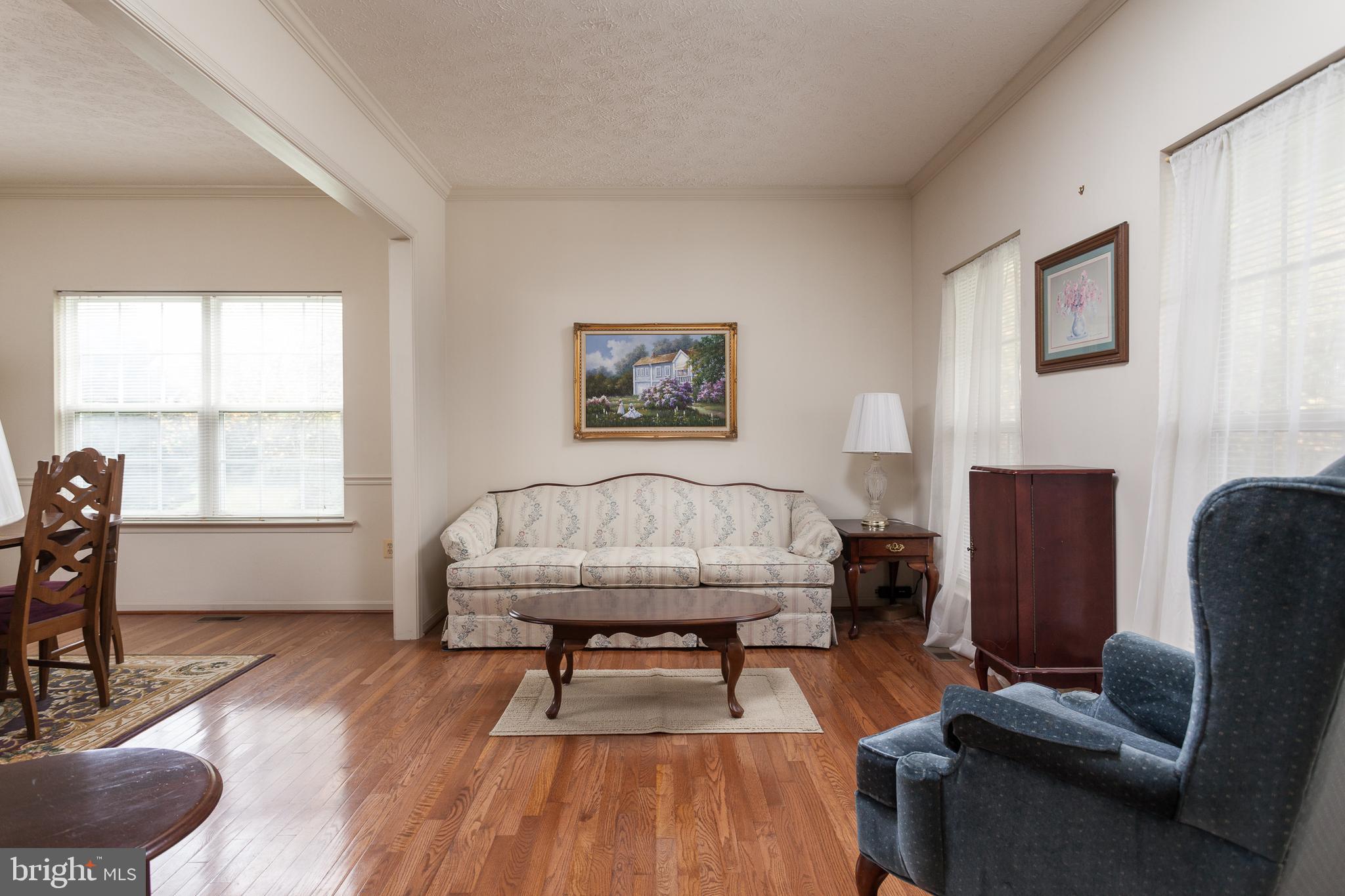 335 Spry Island Road Joppa, MD 21085 - Photo 3 of 37 Living Room