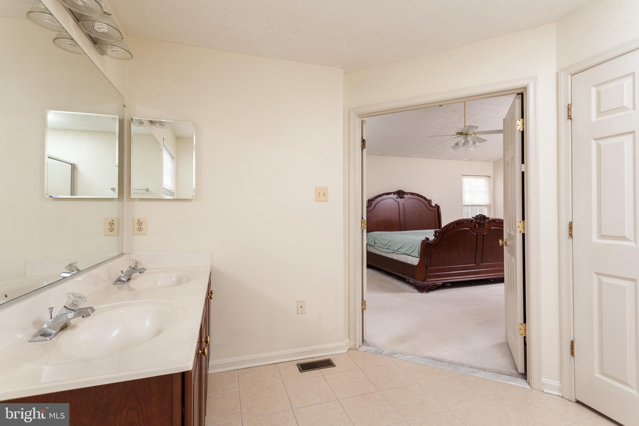 335 Spry Island Road Joppa, MD 21085 - Photo 22 of 37 Primary Bath with Water Closet