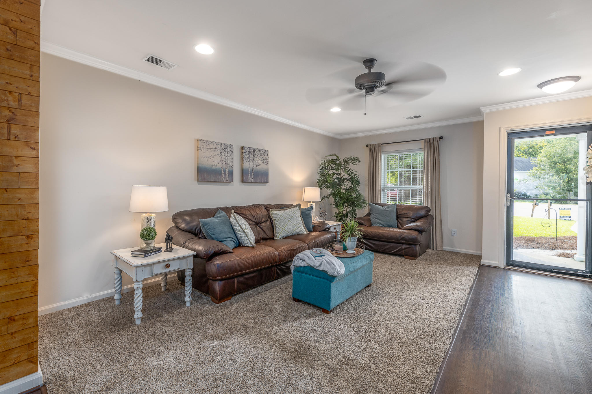 142 Malibu Road Summerville, SC 29483 - Photo 13 of 22 142 Malibu Dr INT (5 of 16)