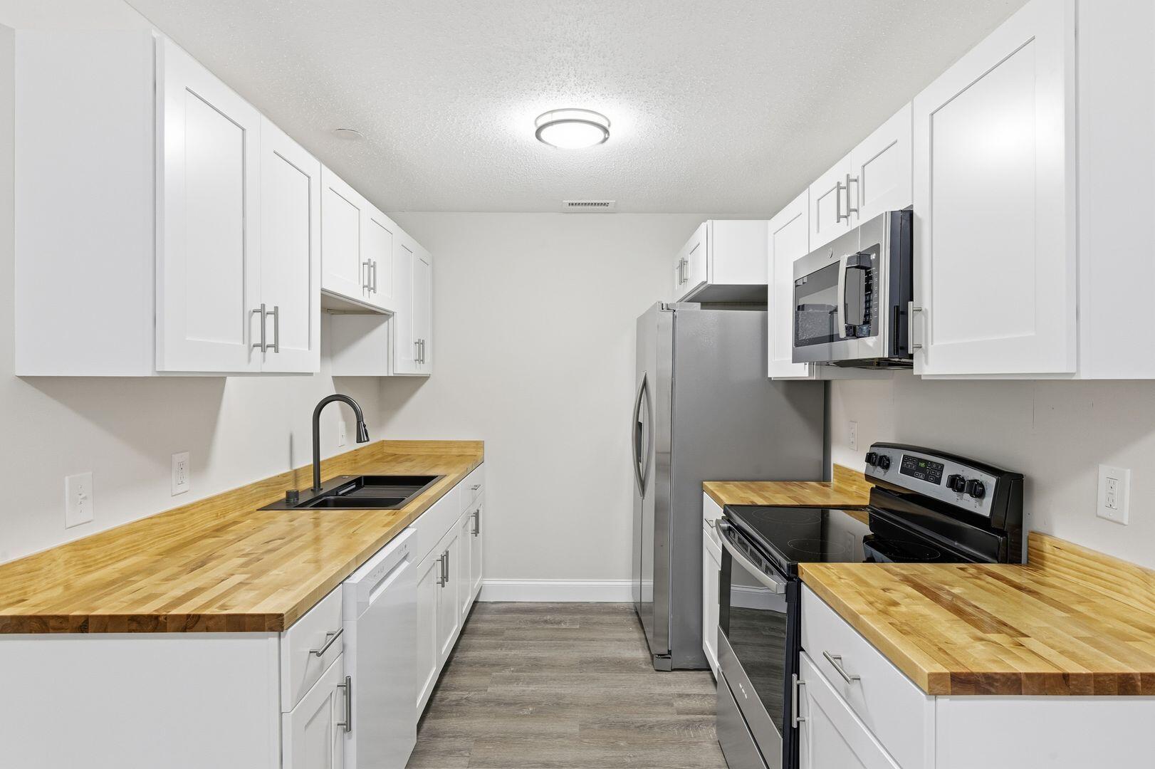 6008 Champion Road, Unit A Chattanooga, TN 37416 - Photo 11 of 25 49473674_large