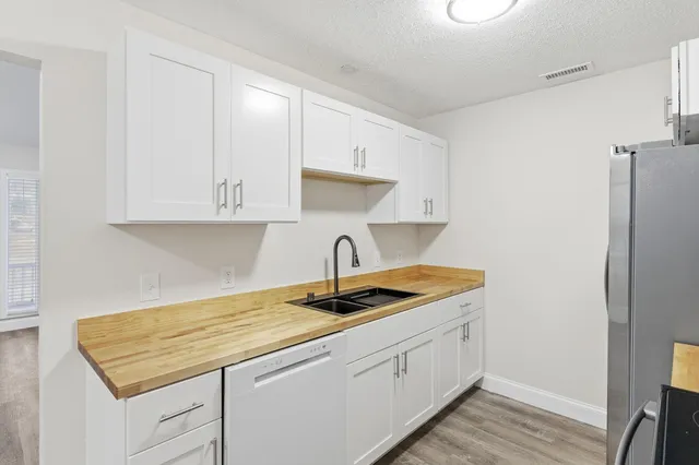 $1,375 | 6008 Champion Road, Unit A, Chattanooga, TN 37416