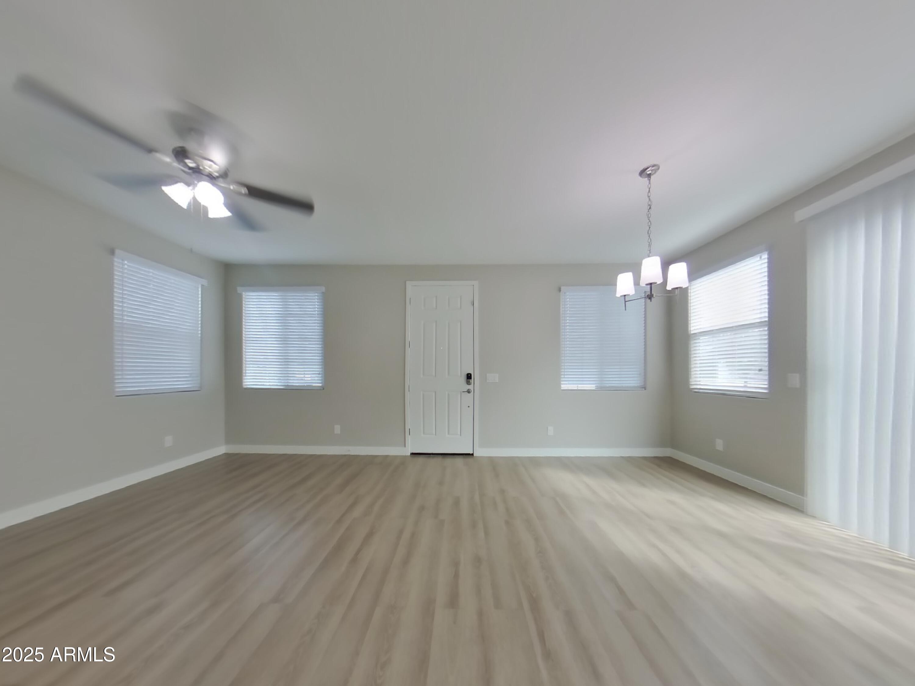 2929 North 28th Street, Unit 3 Phoenix, AZ 85016 - Photo 2 of 17 1_Image_taeuv1UvSX